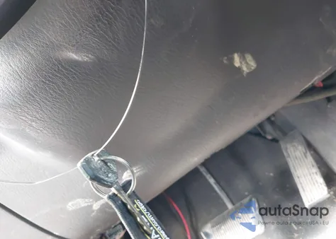 1999 Jeep Cherokee Classic/Sport из США, поврежденный, VIN 1J4FF68S4XL652544